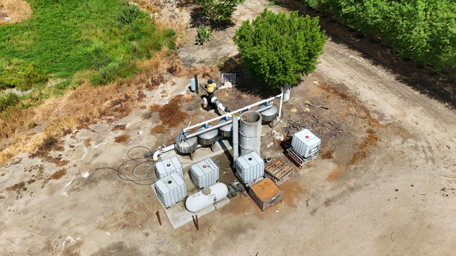 4866 E Roosevelt Rd, Chowchilla, CA 93610