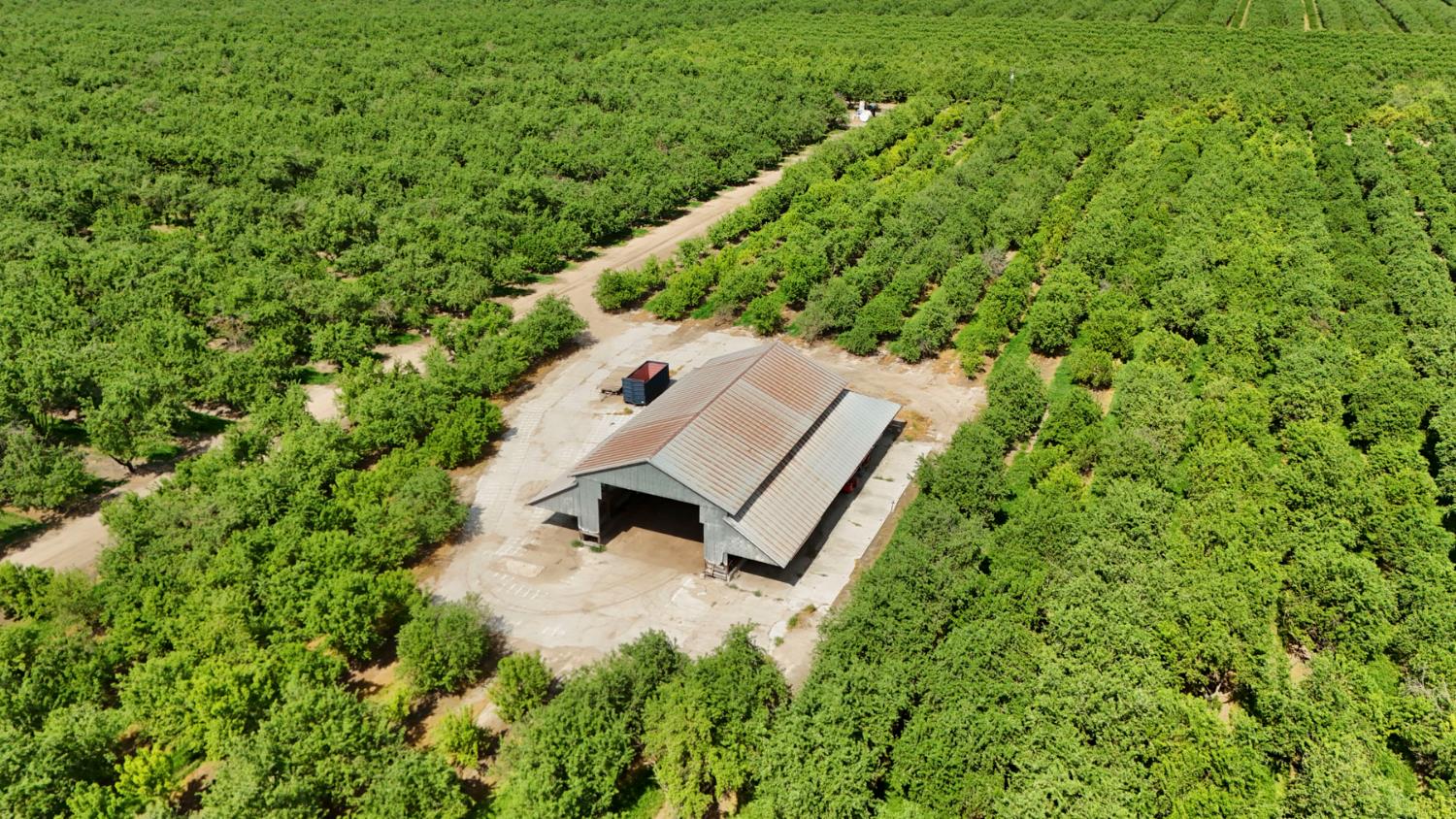 4866 E Roosevelt Rd, Chowchilla, CA 93610