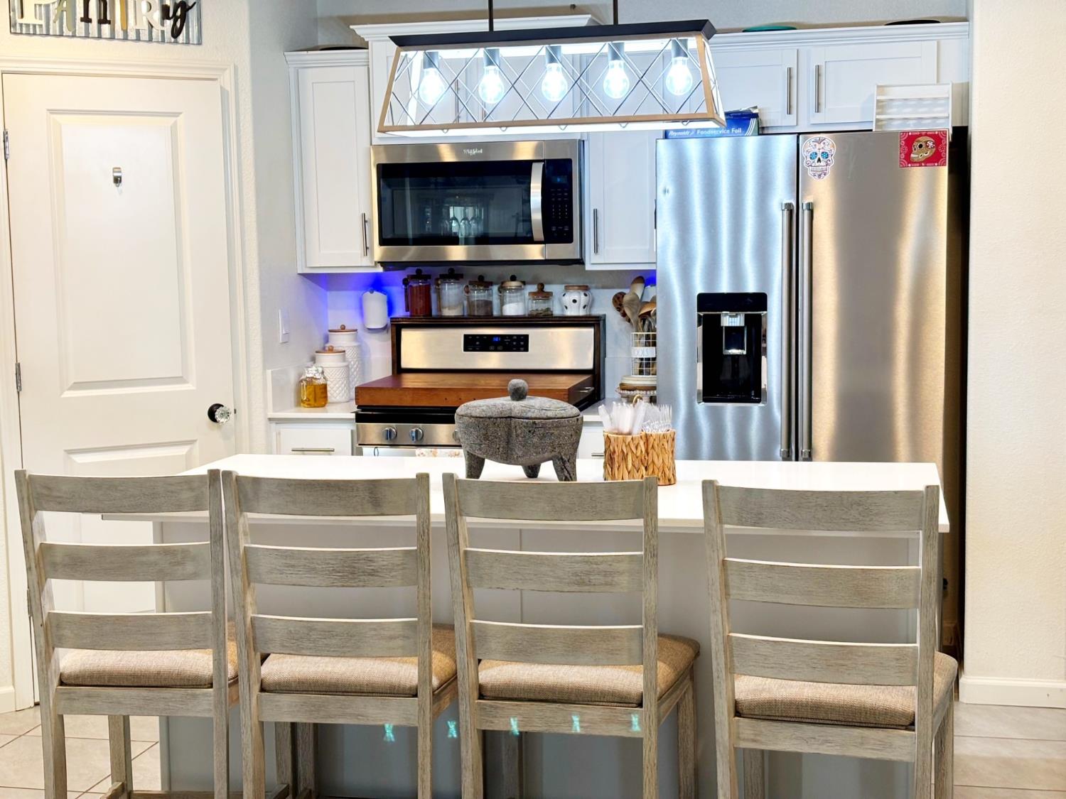 12080 Kadota Ave, Waterford, CA 95386