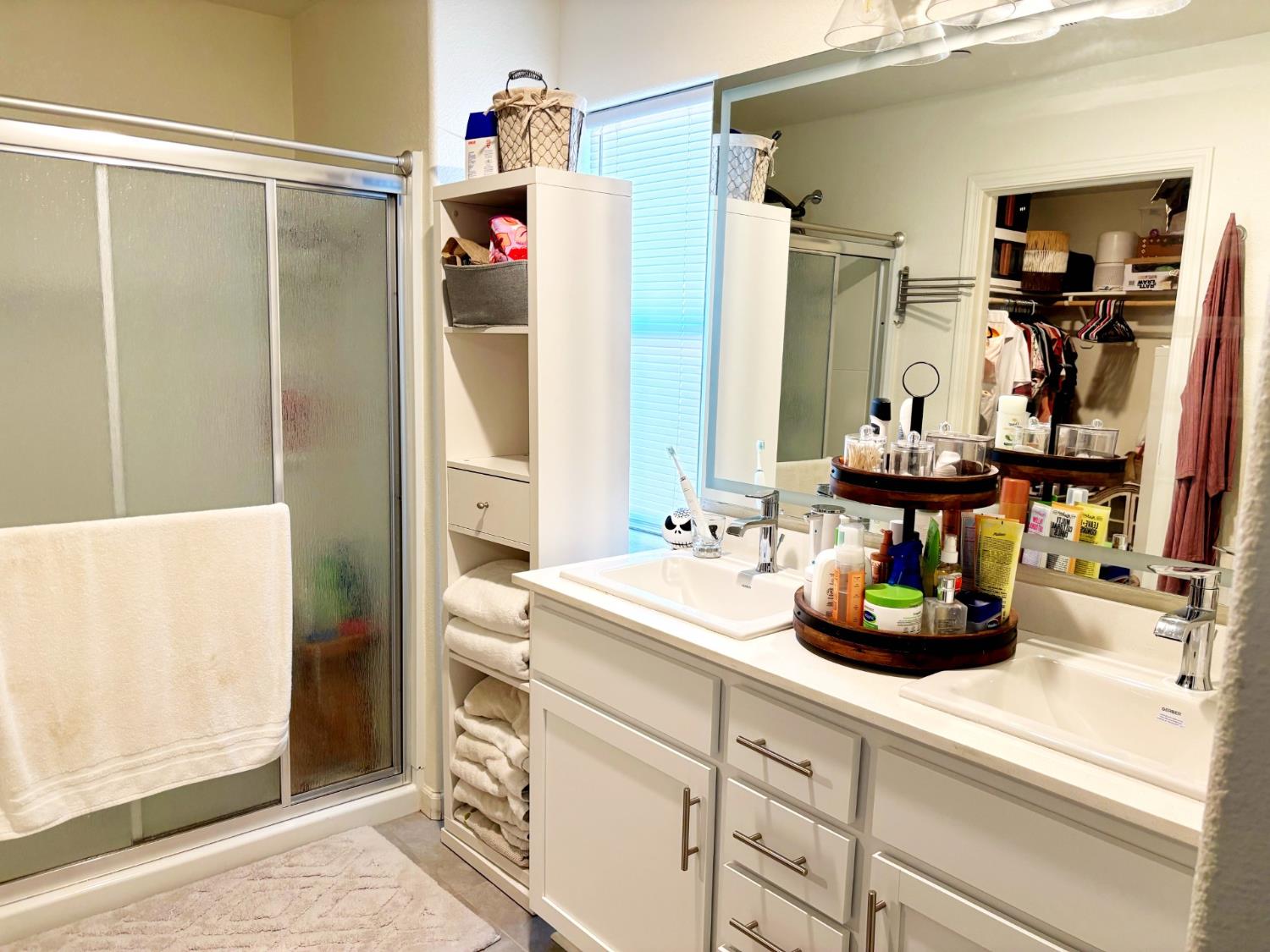 12080 Kadota Ave, Waterford, CA 95386