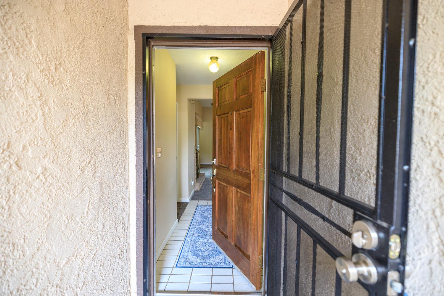 1124 Tasmania Way, Modesto, CA 95356