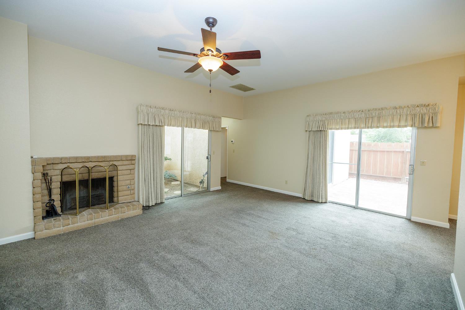 1124 Tasmania Way, Modesto, CA 95356