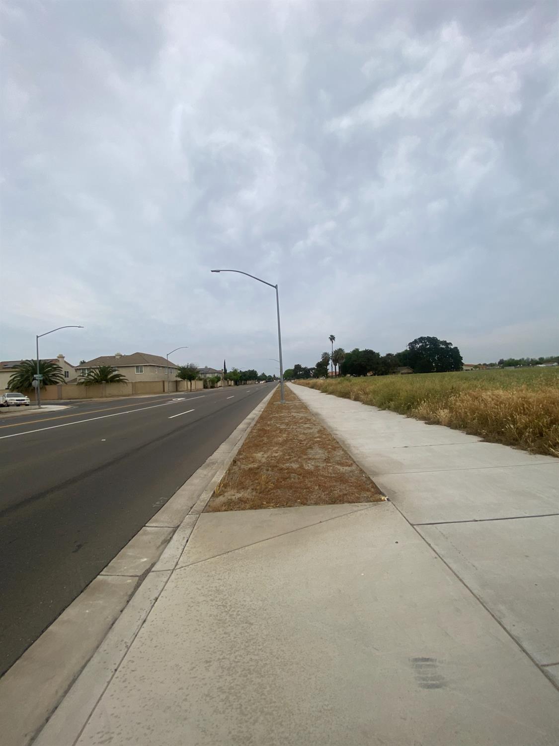 0 0, Ceres, CA 95307