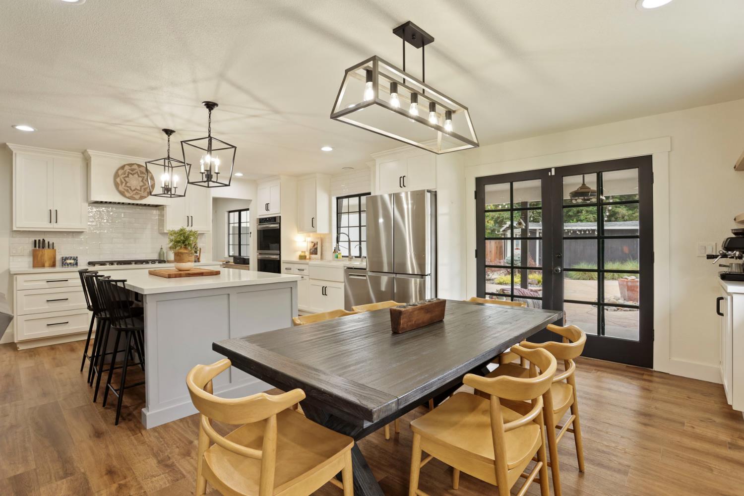 213 Primula Ct, Ripon, CA 95366