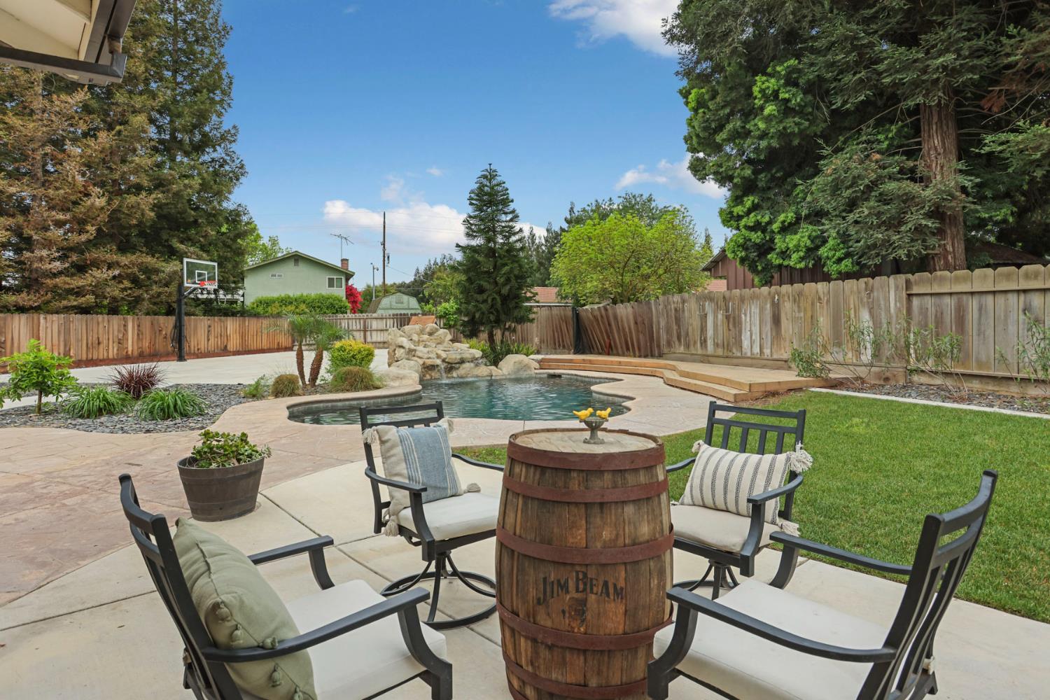 213 Primula Ct, Ripon, CA 95366