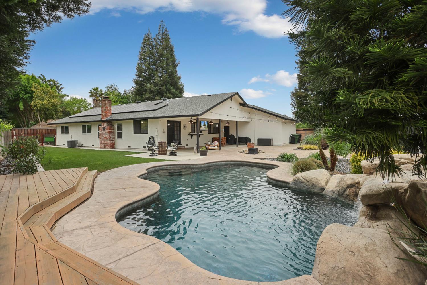 213 Primula Ct, Ripon, CA 95366