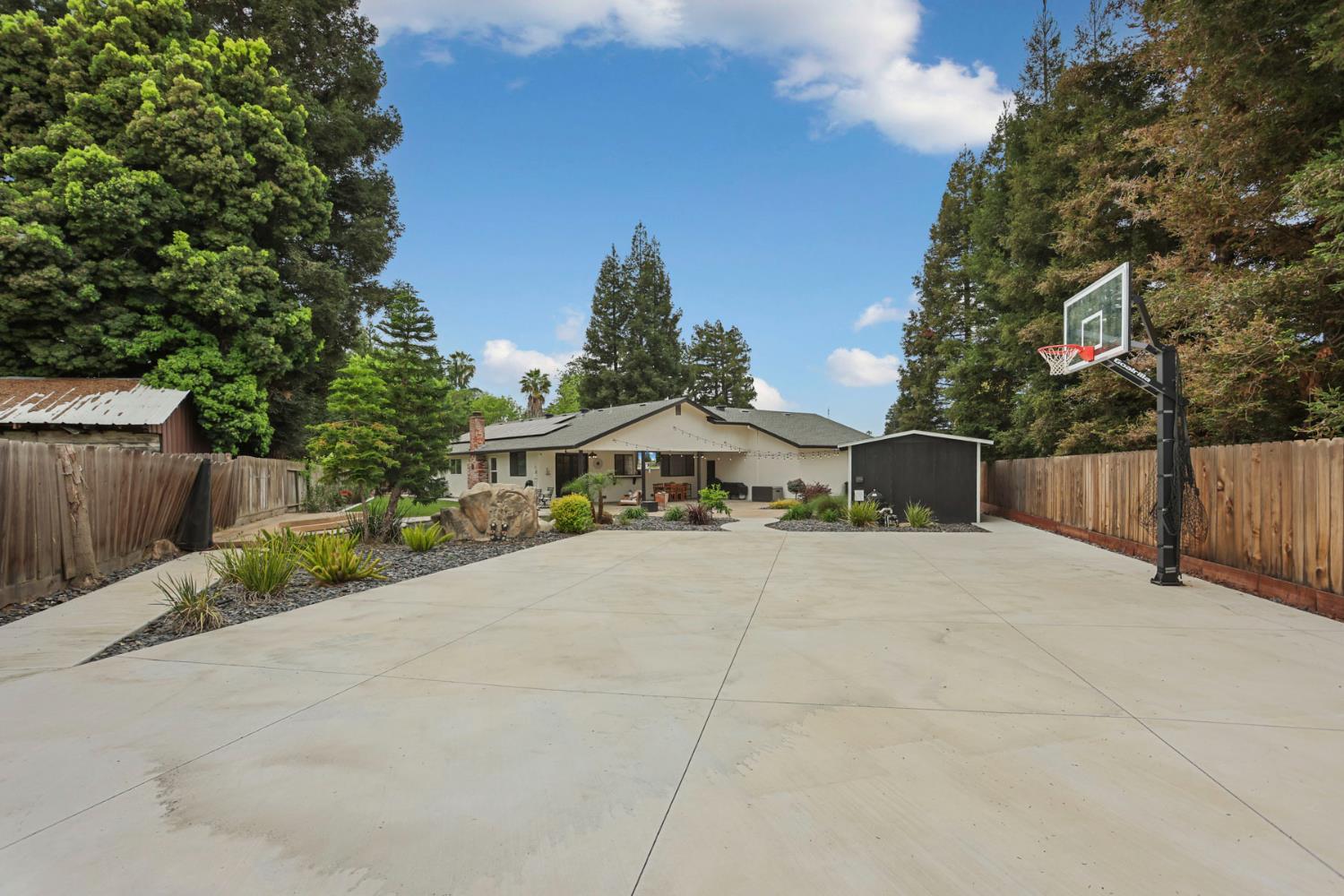 213 Primula Ct, Ripon, CA 95366