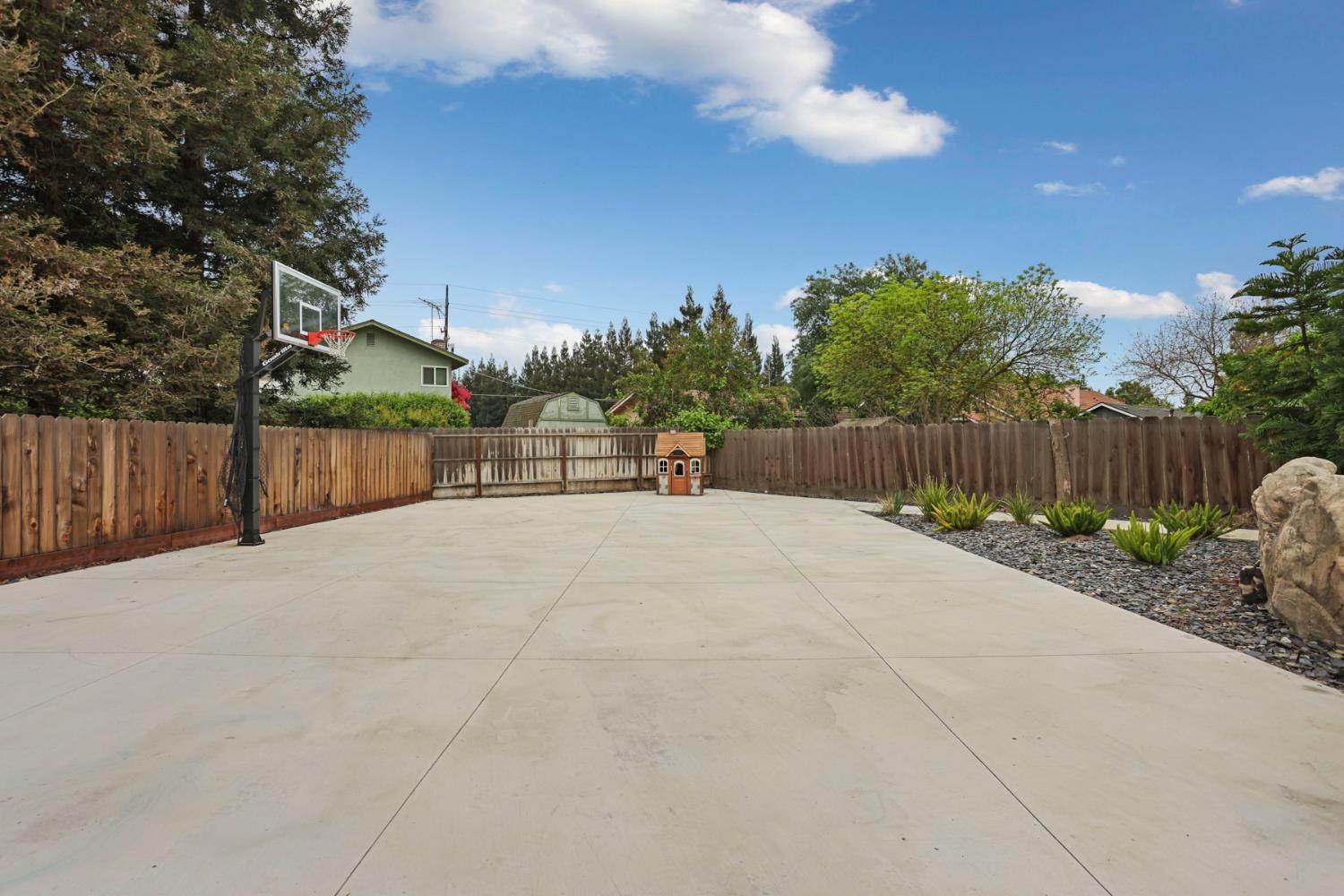 213 Primula Ct, Ripon, CA 95366