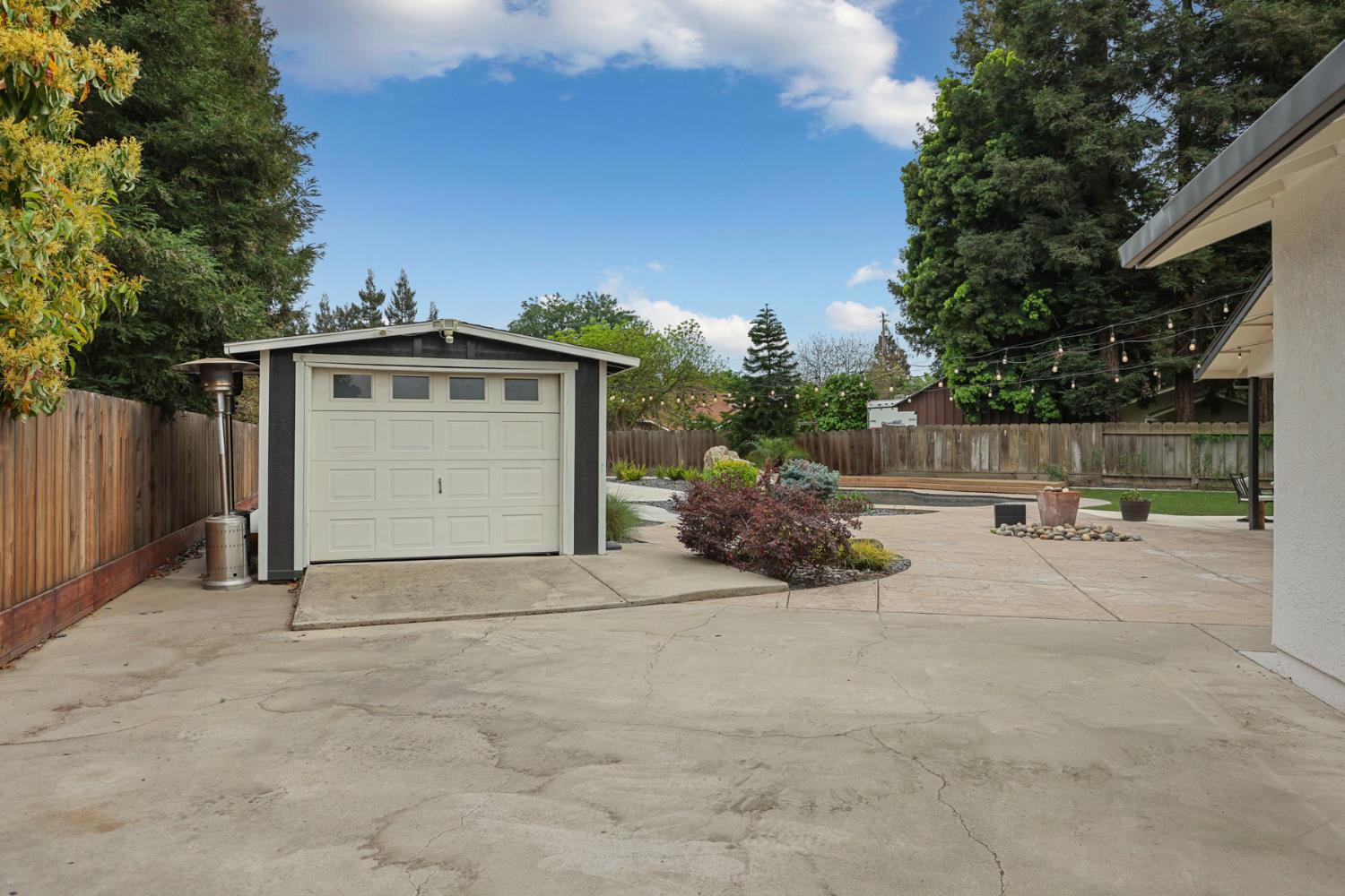 213 Primula Ct, Ripon, CA 95366