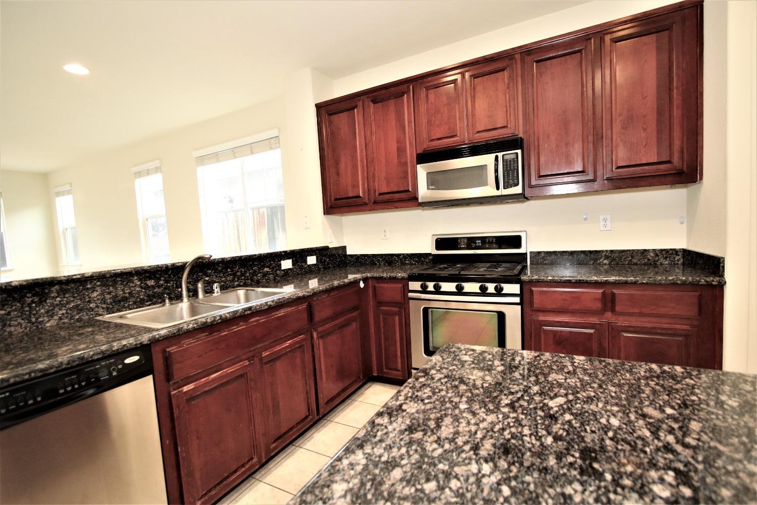 20625 Sarazen Pl, Patterson, CA 95363