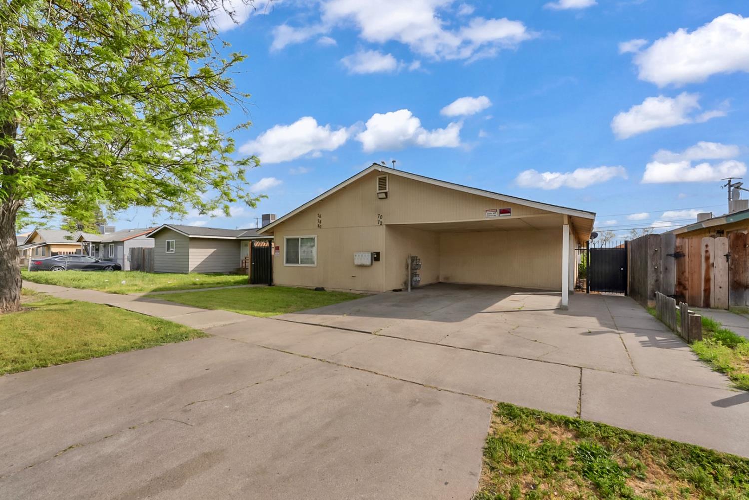72 E 12th St, Merced, CA 95341