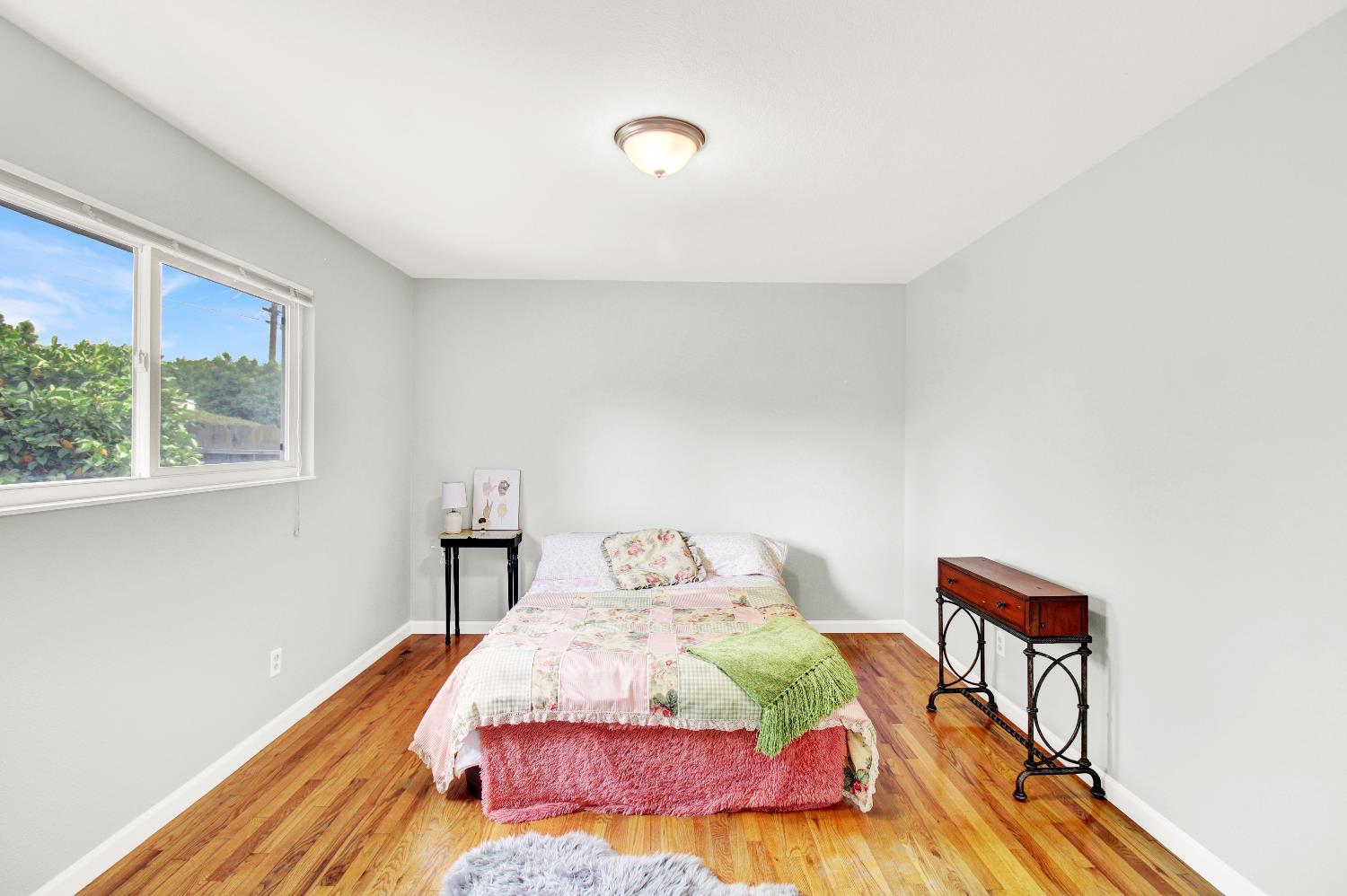 1530 Morene Way, Modesto, CA 95355