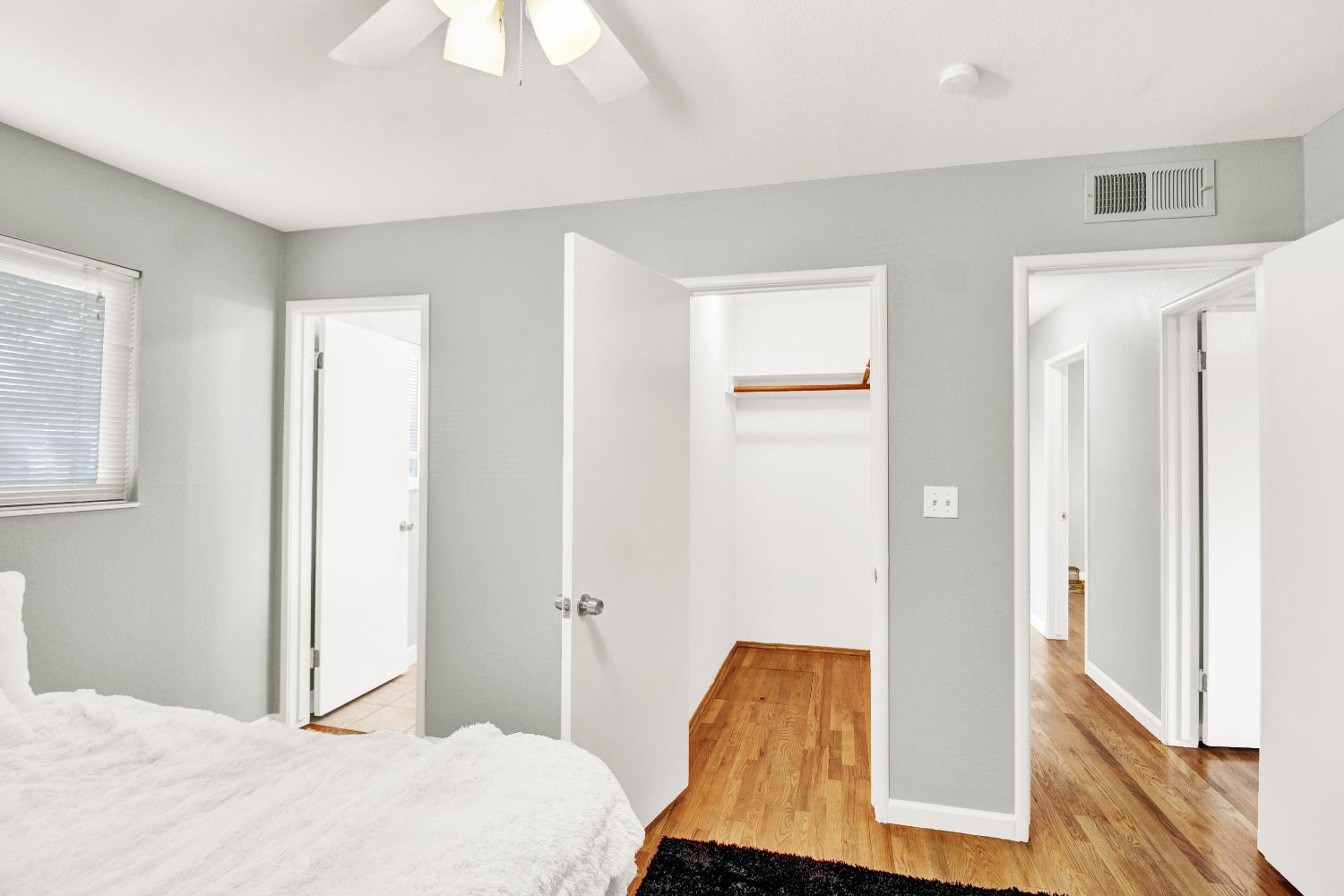 1530 Morene Way, Modesto, CA 95355