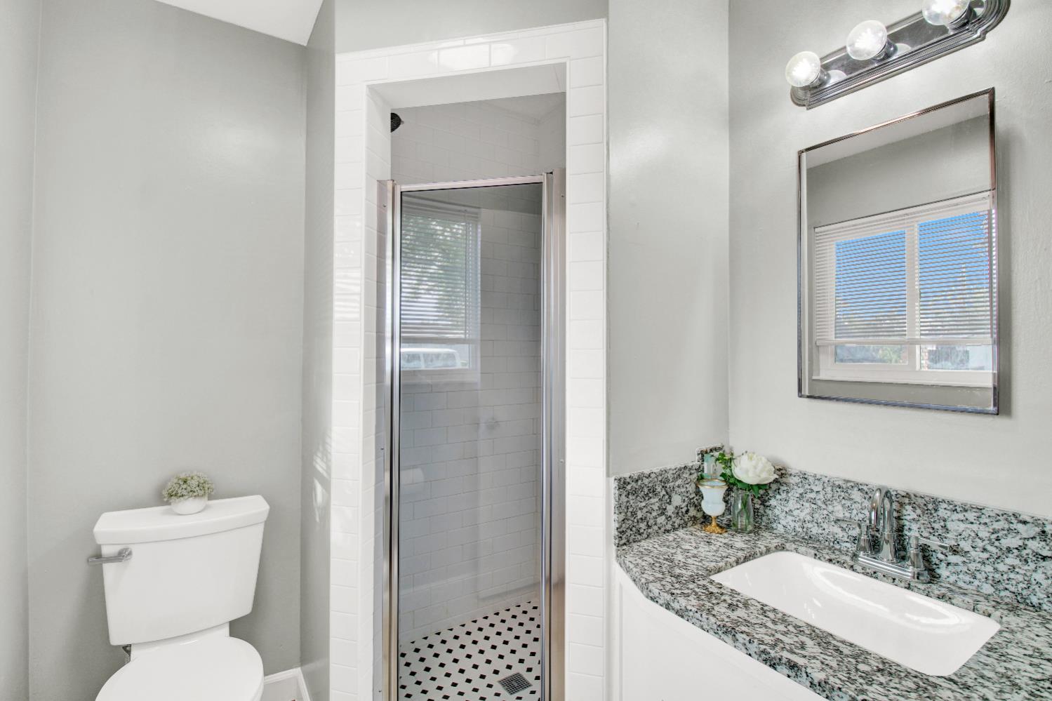 1530 Morene Way, Modesto, CA 95355