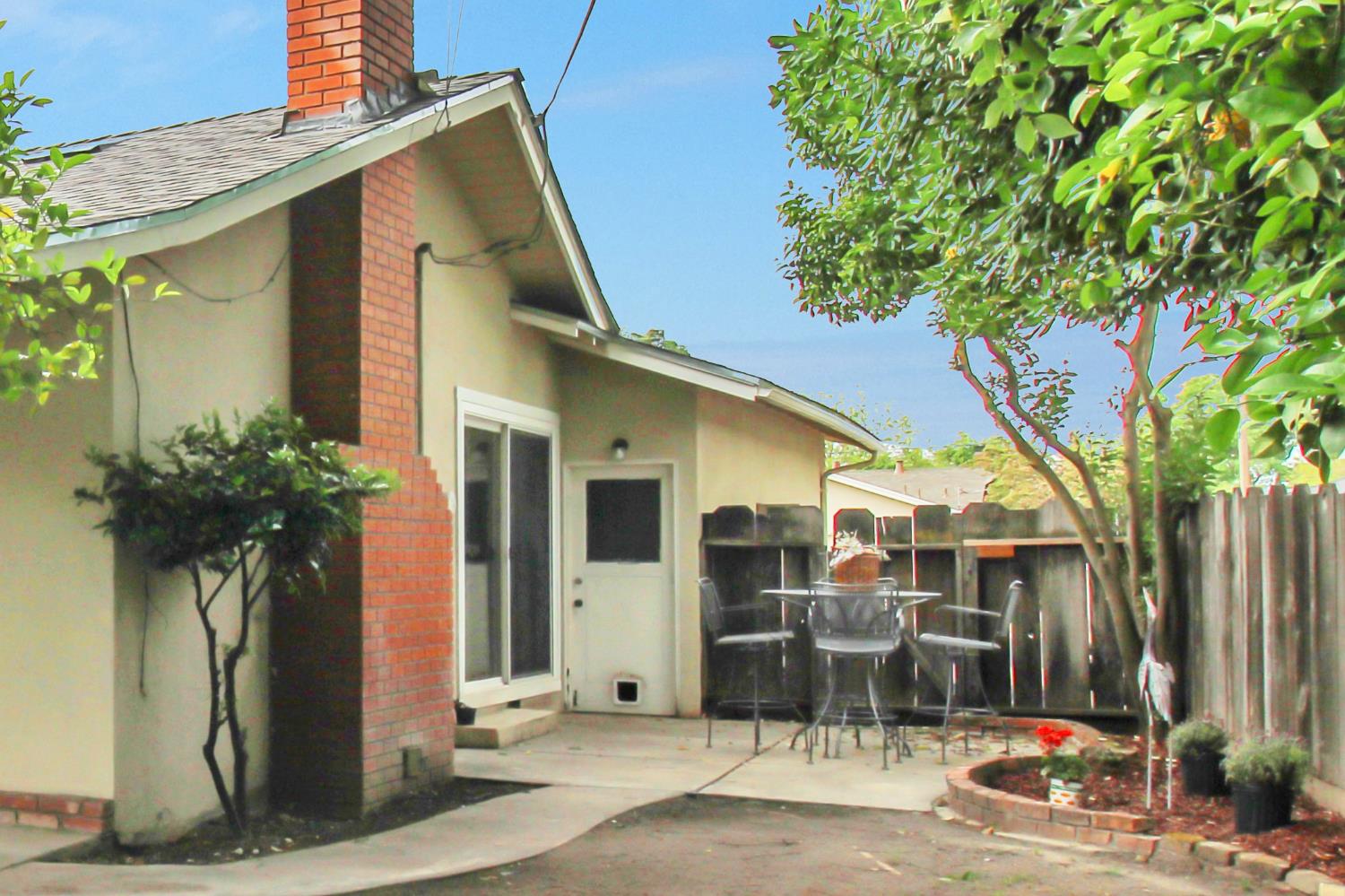 1530 Morene Way, Modesto, CA 95355