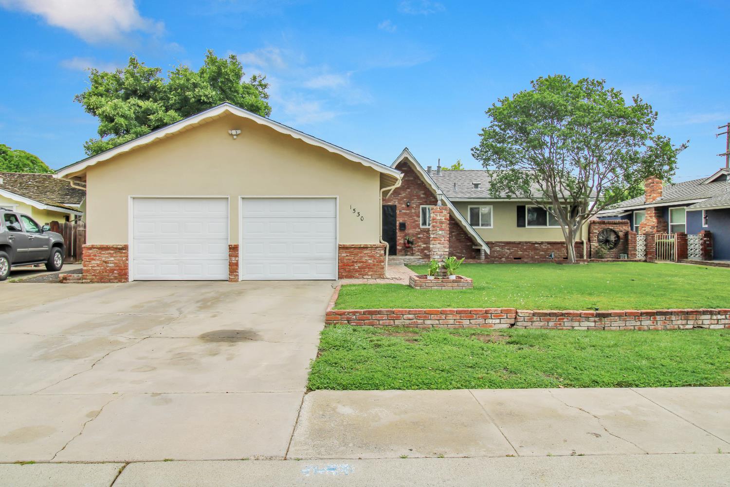 1530 Morene Way, Modesto, CA 95355