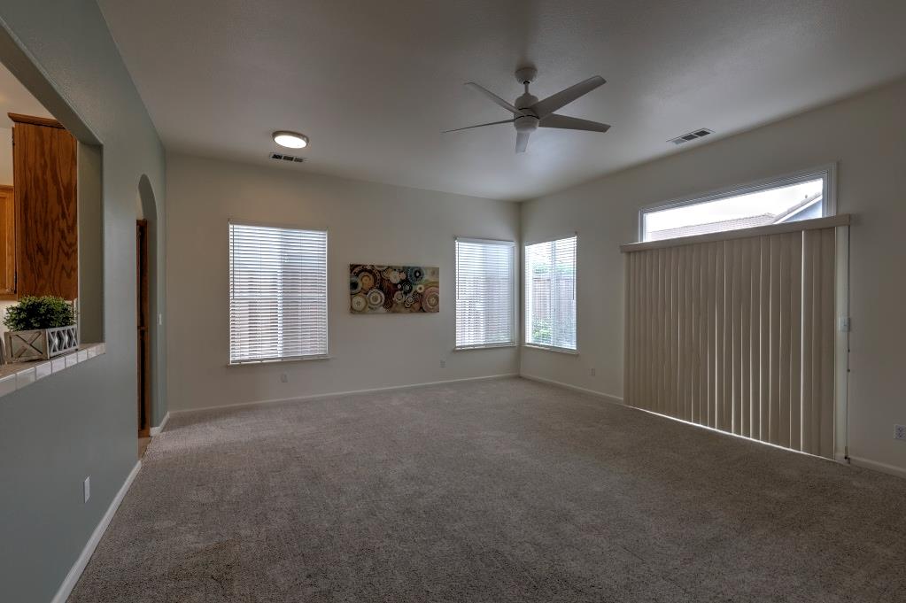 3501 Red Maple Dr, Modesto, CA 95355