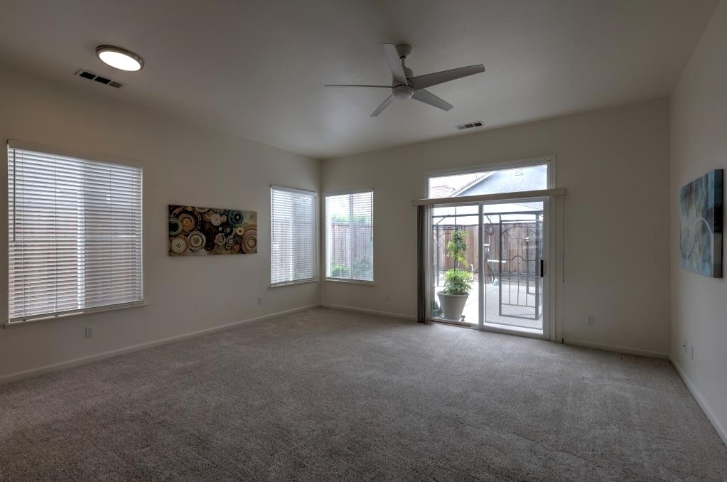 3501 Red Maple Dr, Modesto, CA 95355