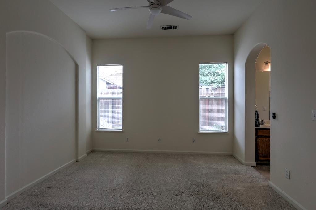 3501 Red Maple Dr, Modesto, CA 95355