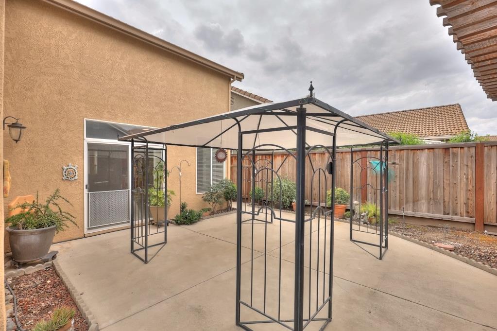 3501 Red Maple Dr, Modesto, CA 95355