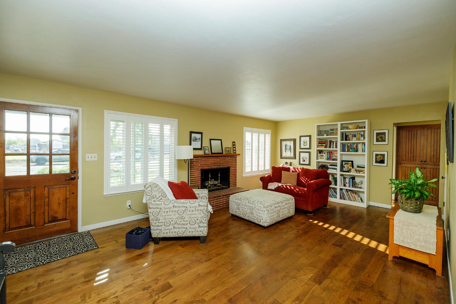 29209 Orange Ave, Escalon, CA 95320