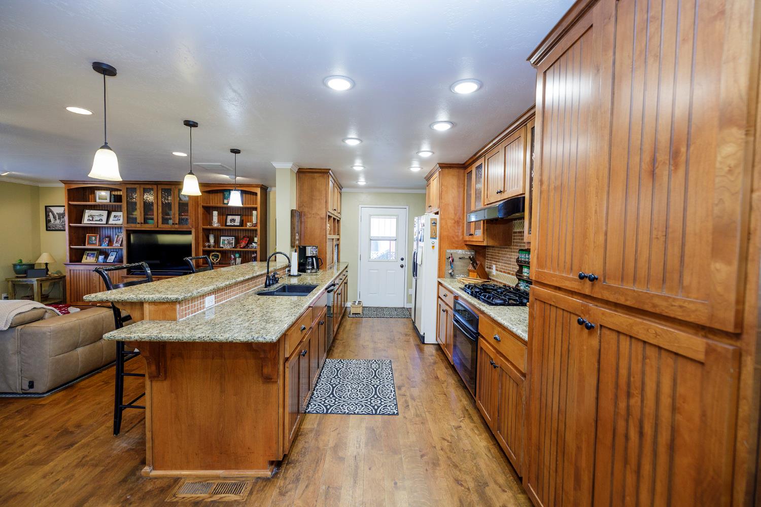 29209 Orange Ave, Escalon, CA 95320