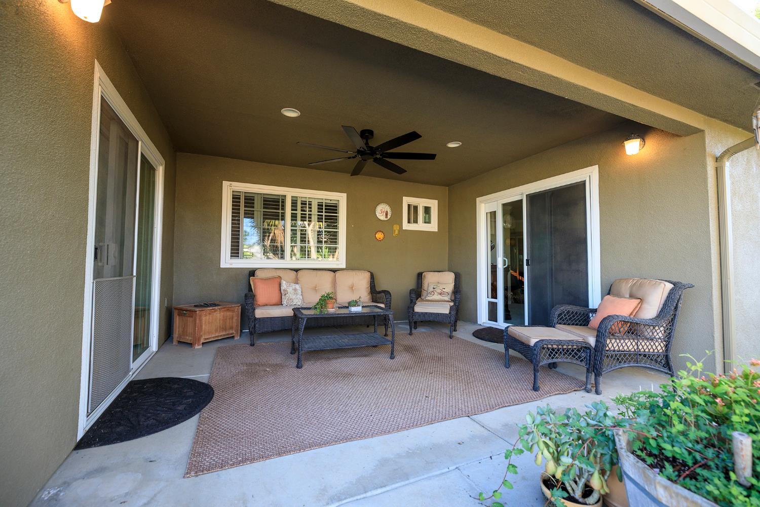 29209 Orange Ave, Escalon, CA 95320