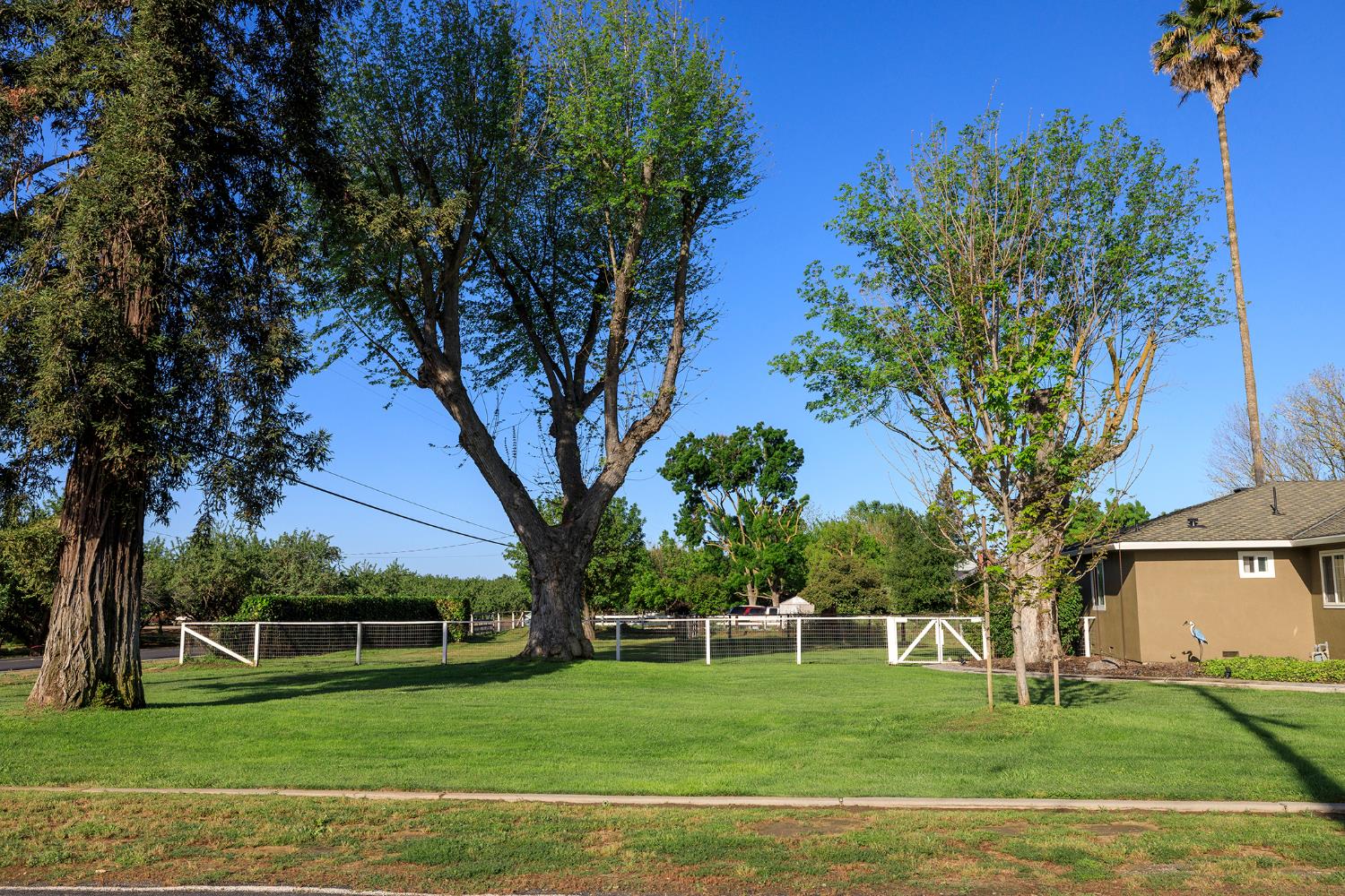 29209 Orange Ave, Escalon, CA 95320