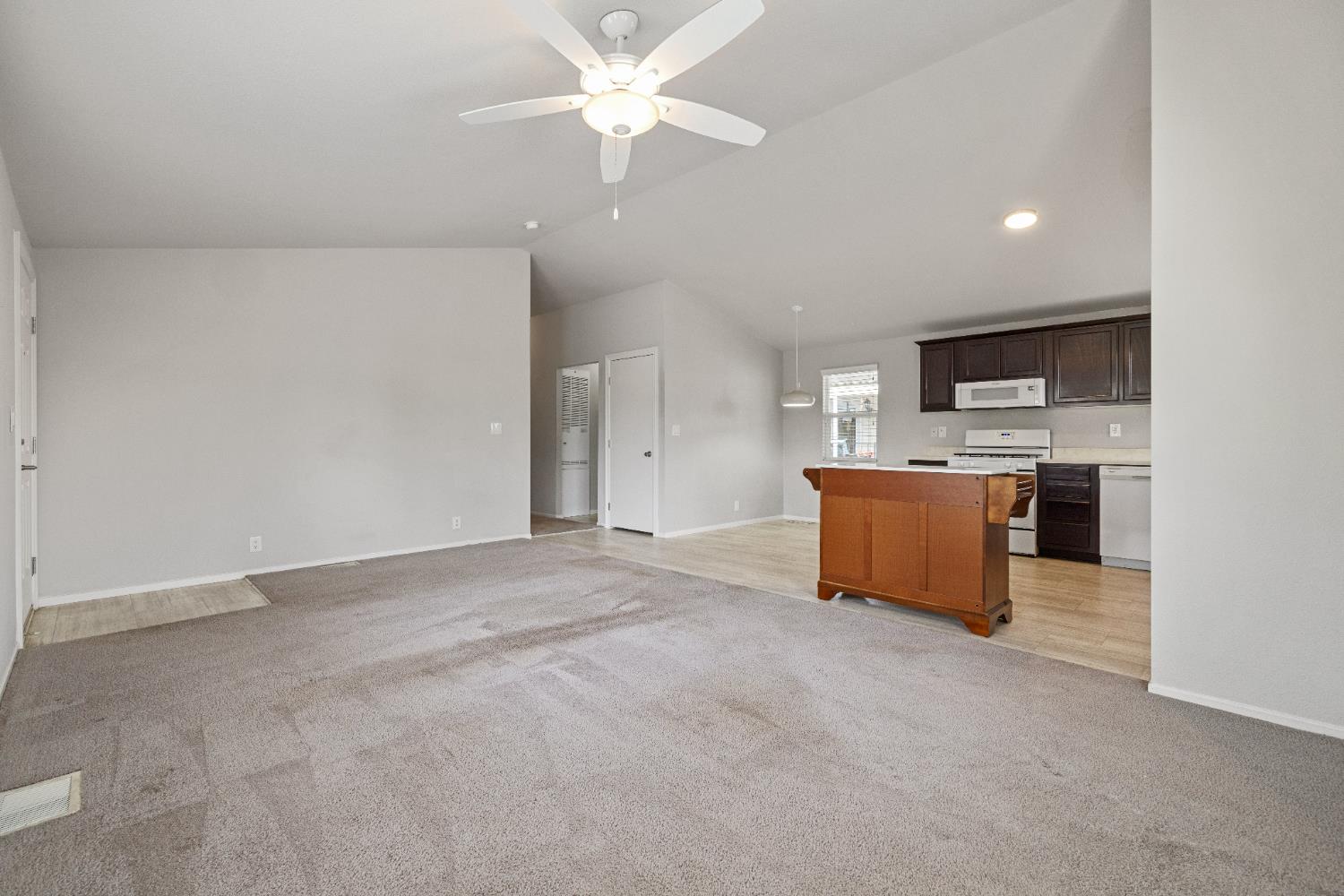 2621 Prescott #92, Modesto, CA 95350