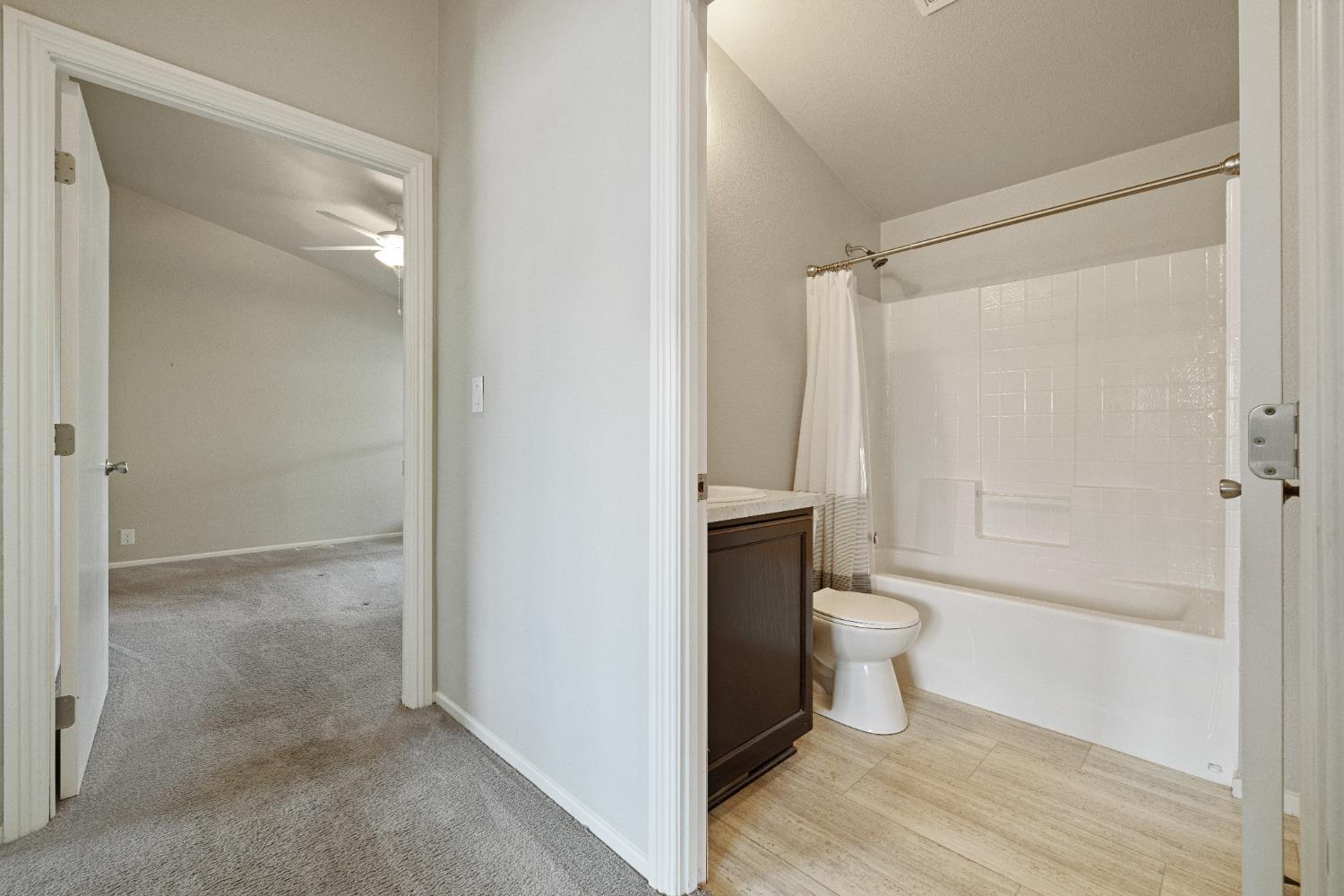 2621 Prescott #92, Modesto, CA 95350