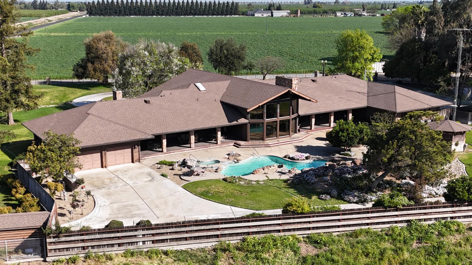 24916 S Manteca Rd, Manteca, CA 95337