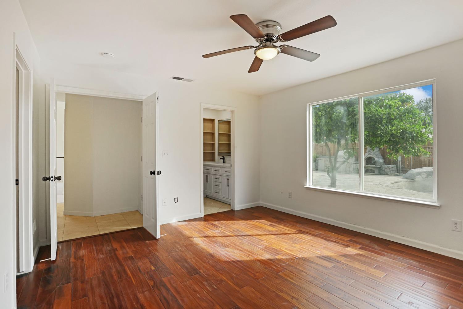 1212 Mcknight Ct, Modesto, CA 95351