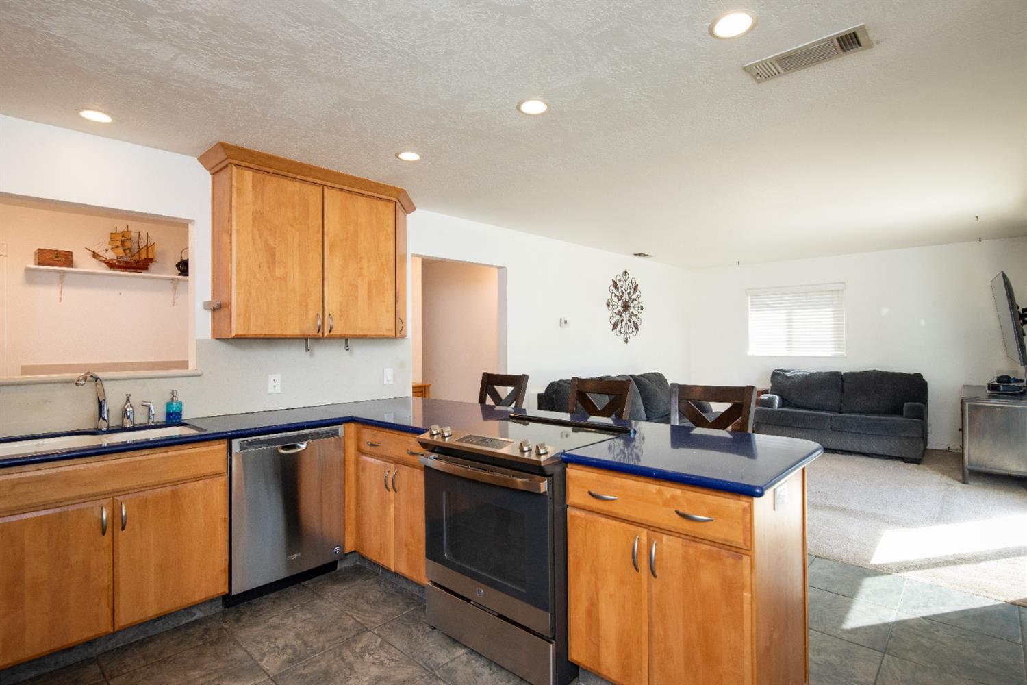 1812 Joann Ave, Modesto, CA 95350