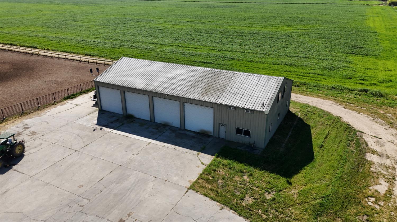 24916 S Manteca Rd, Manteca, CA 95337