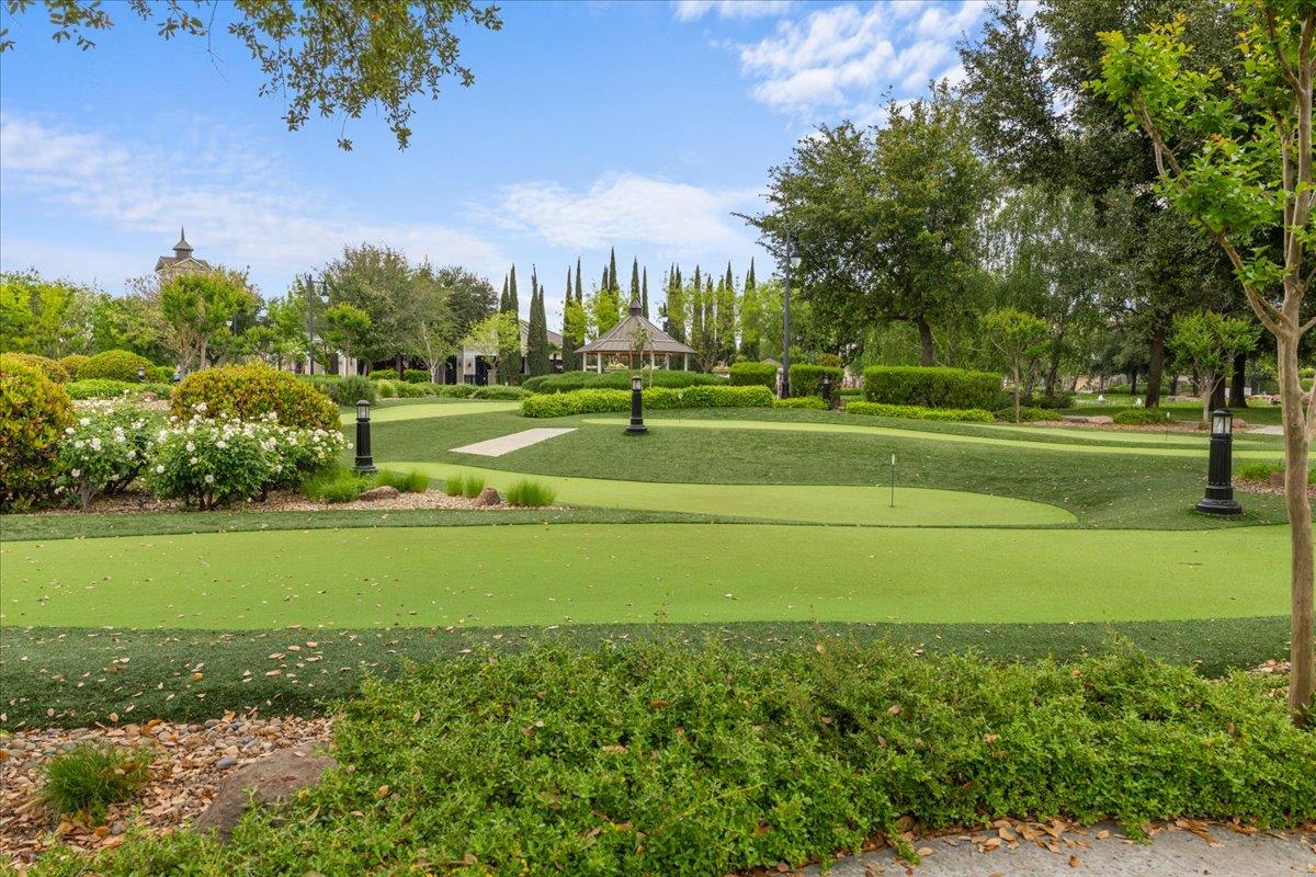 2053 Shady Oak St, Manteca, CA 95336