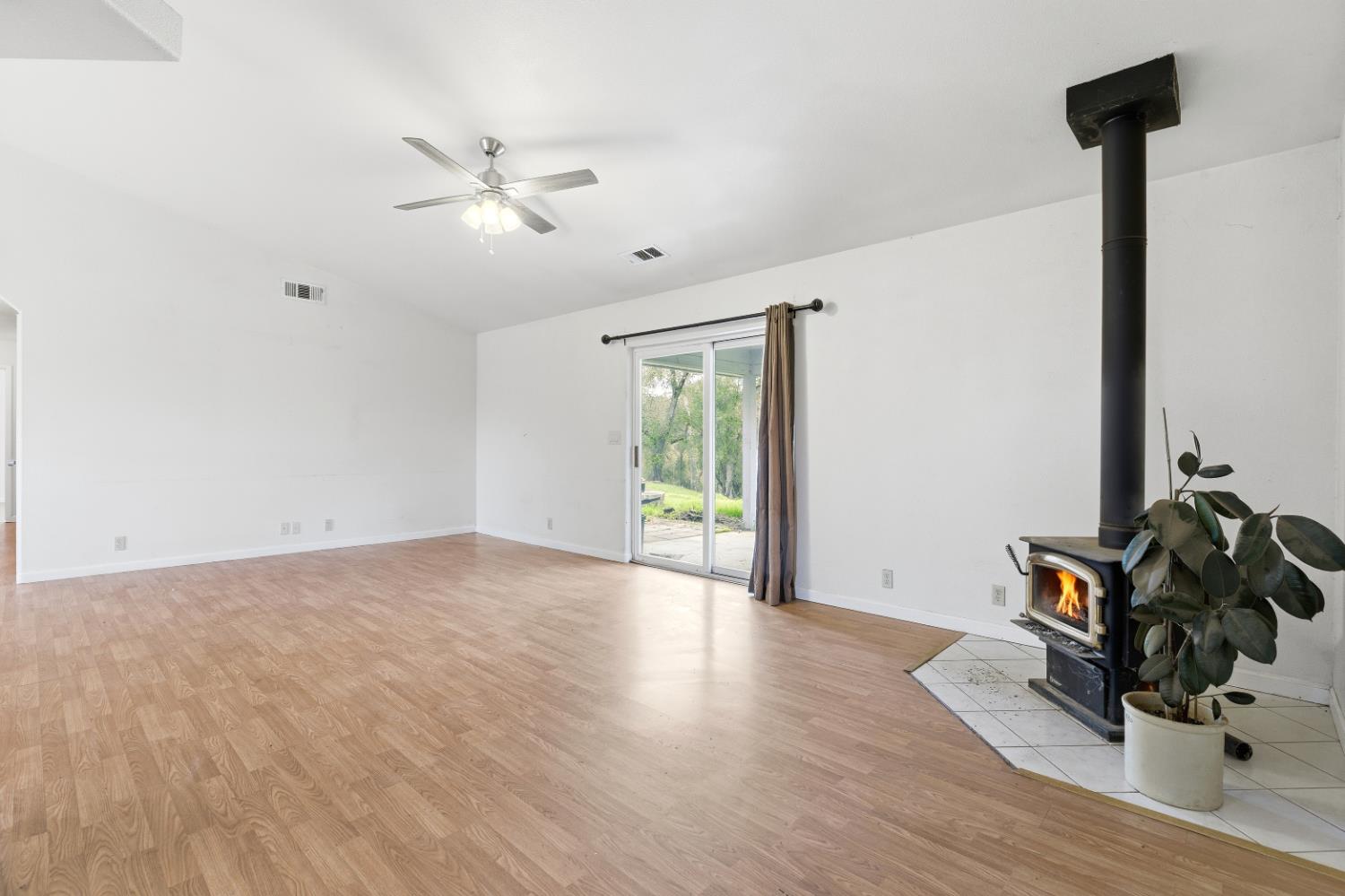 3764 Mc Nally Rd, Mariposa, CA 95338