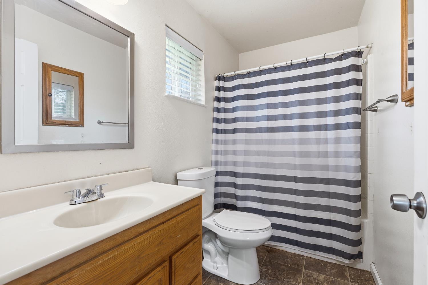 3764 Mc Nally Rd, Mariposa, CA 95338