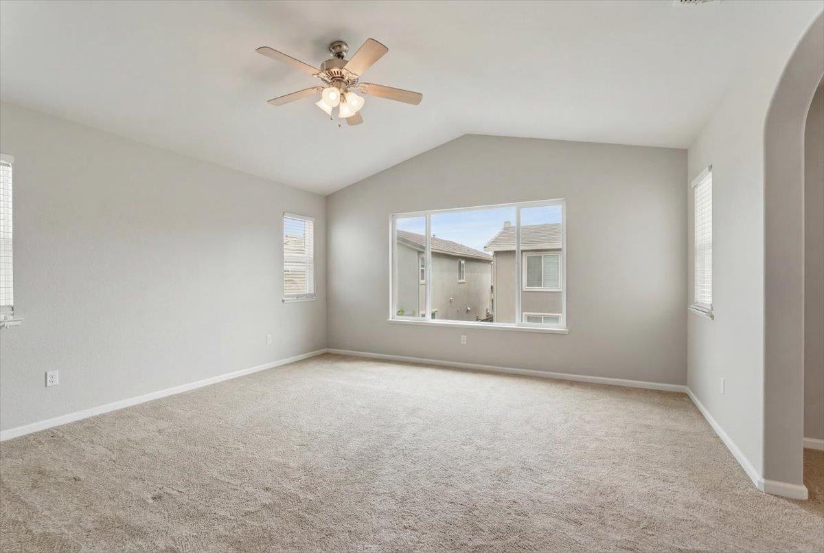 3554 Whitehaven Ave, Ceres, CA 95307