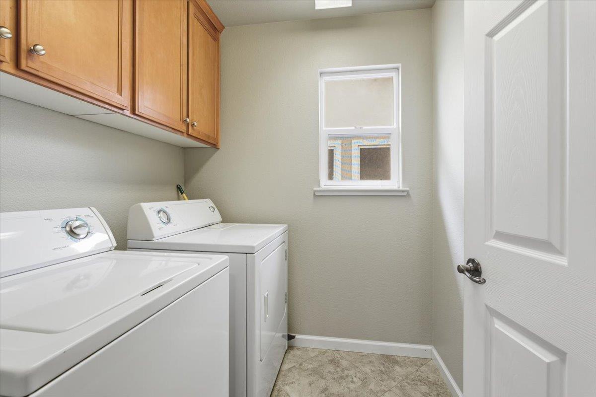 3554 Whitehaven Ave, Ceres, CA 95307