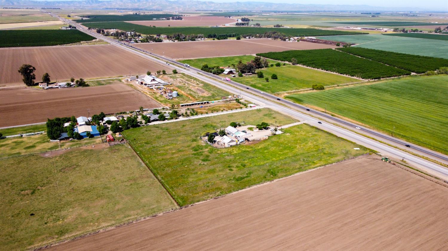 23429 Highway 152, Los Banos, CA 93635