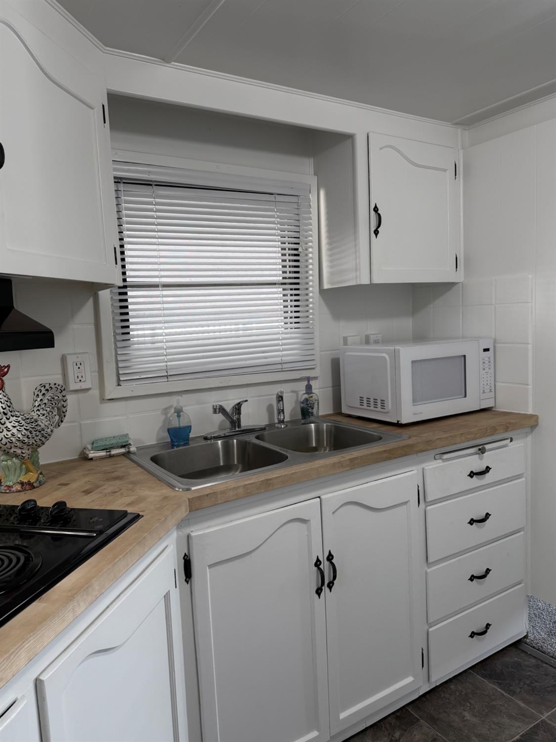 425 20TH CENTURY BLVD #C12, Turlock, CA 95380