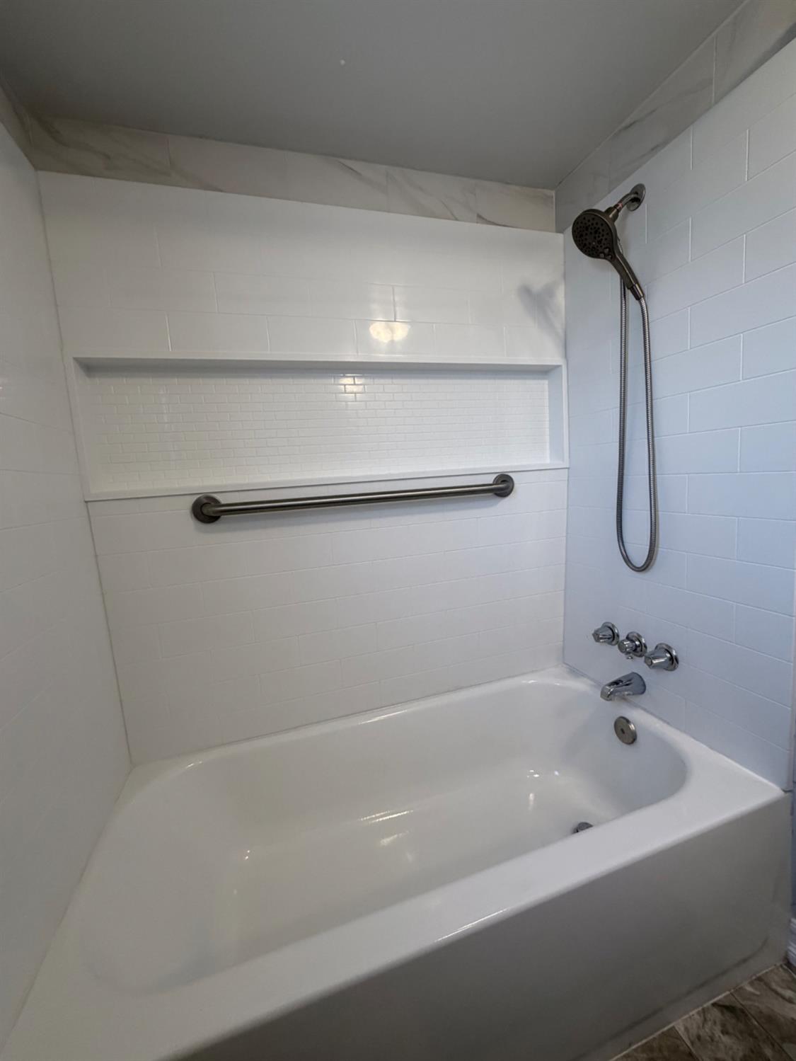 425 20TH CENTURY BLVD #C12, Turlock, CA 95380