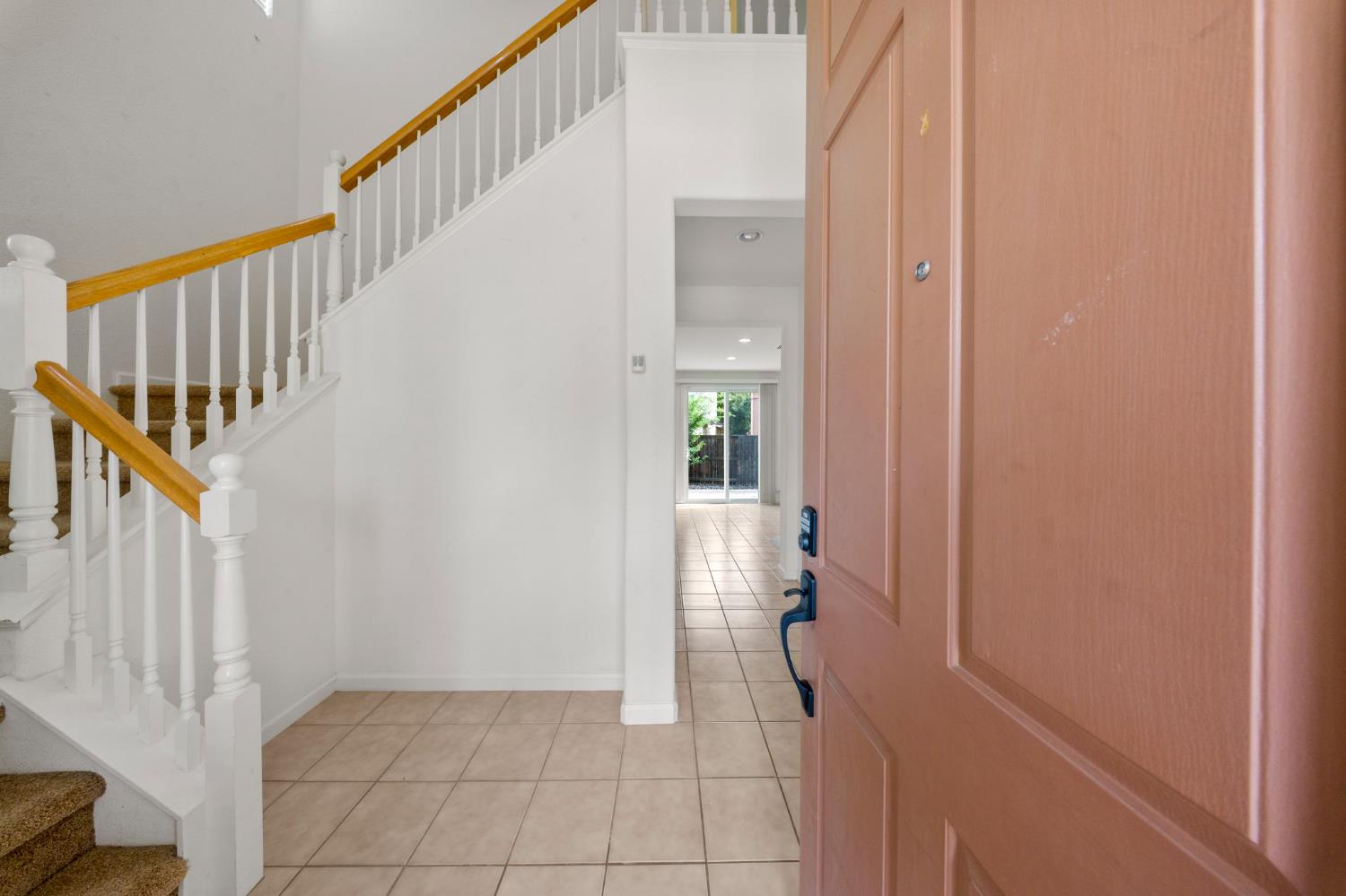 9332 Vintner Cir, Patterson, CA 95363