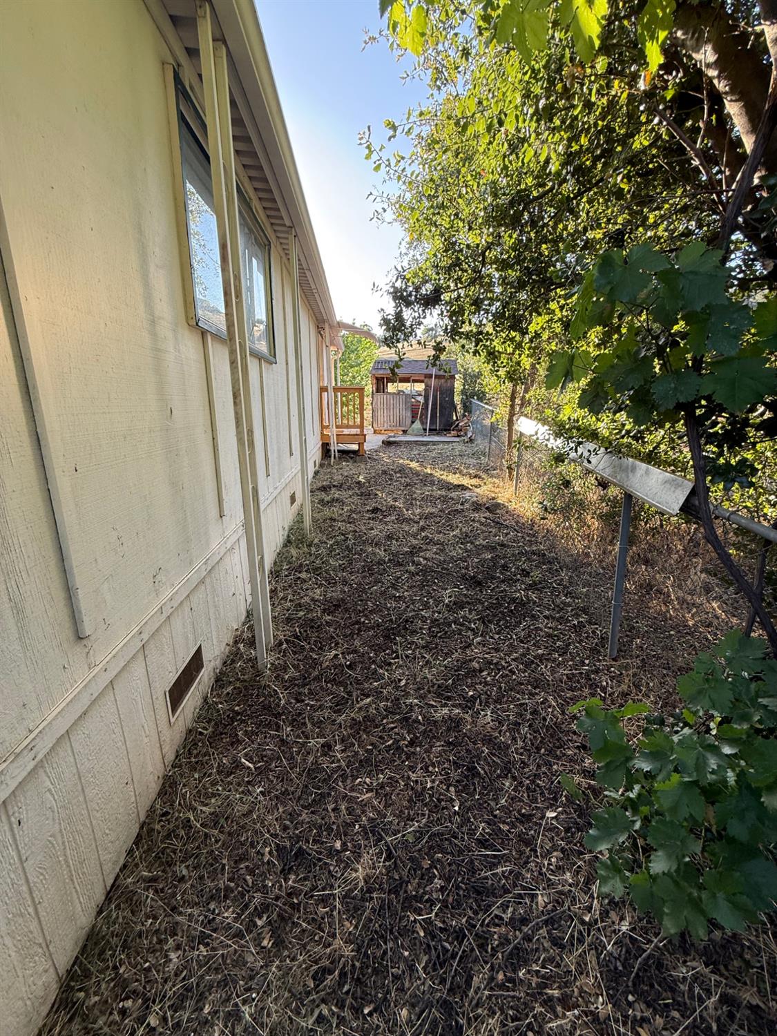695 Feather Dr, Copperopolis, CA 95228