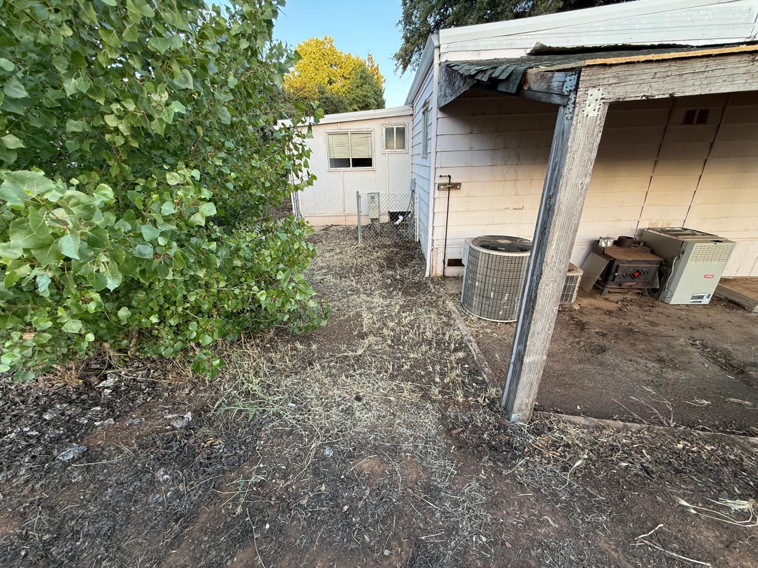 695 Feather Dr, Copperopolis, CA 95228