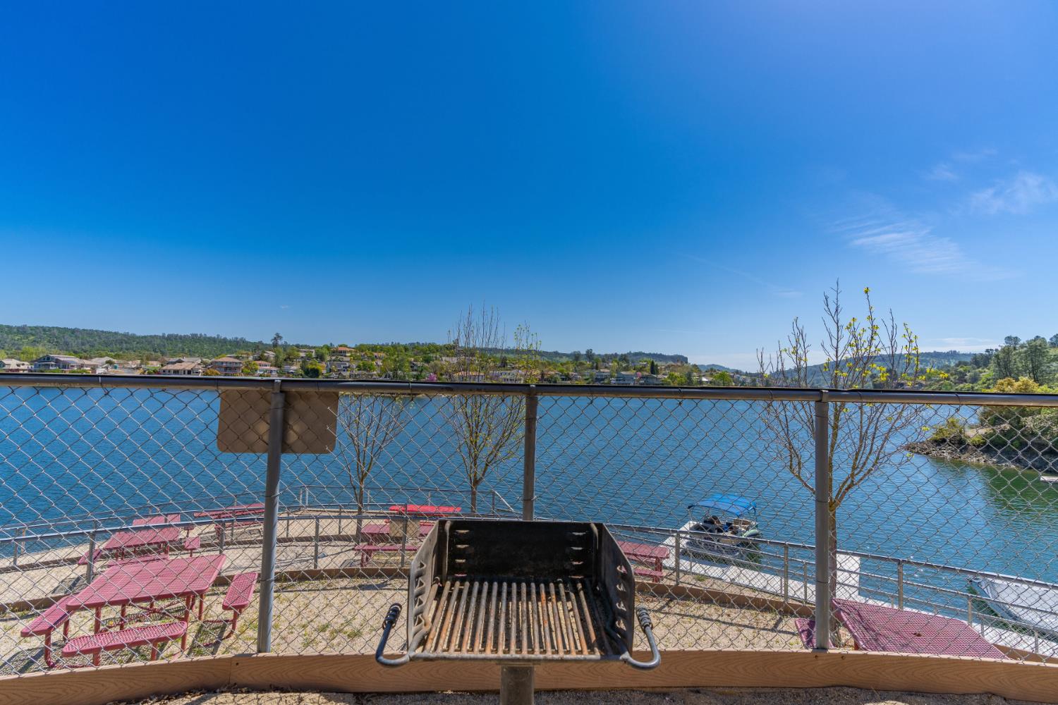 695 Feather Dr, Copperopolis, CA 95228