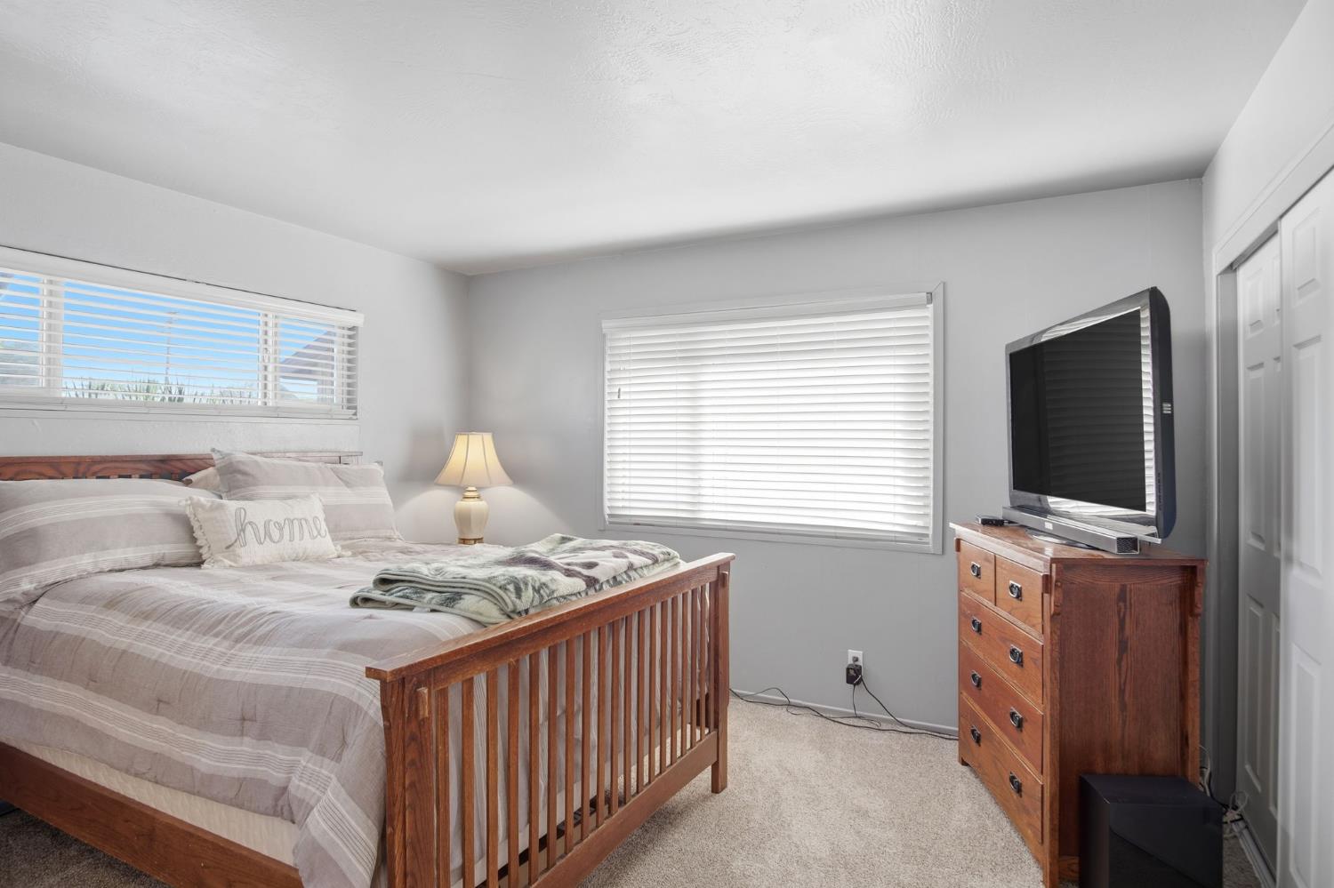 524 Ribier Ave, Modesto, CA 95350