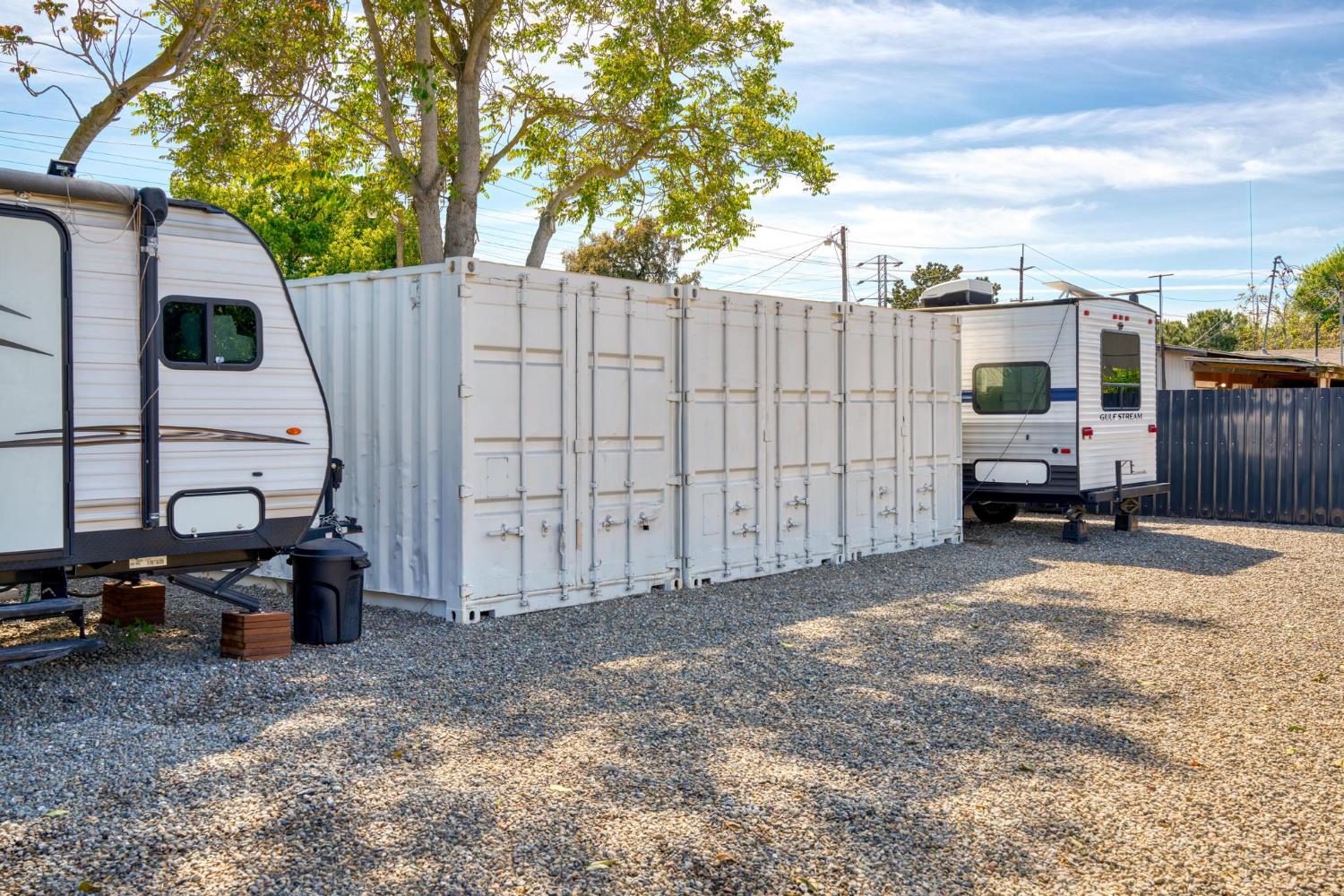 1432 Page Ct, Modesto, CA 95354