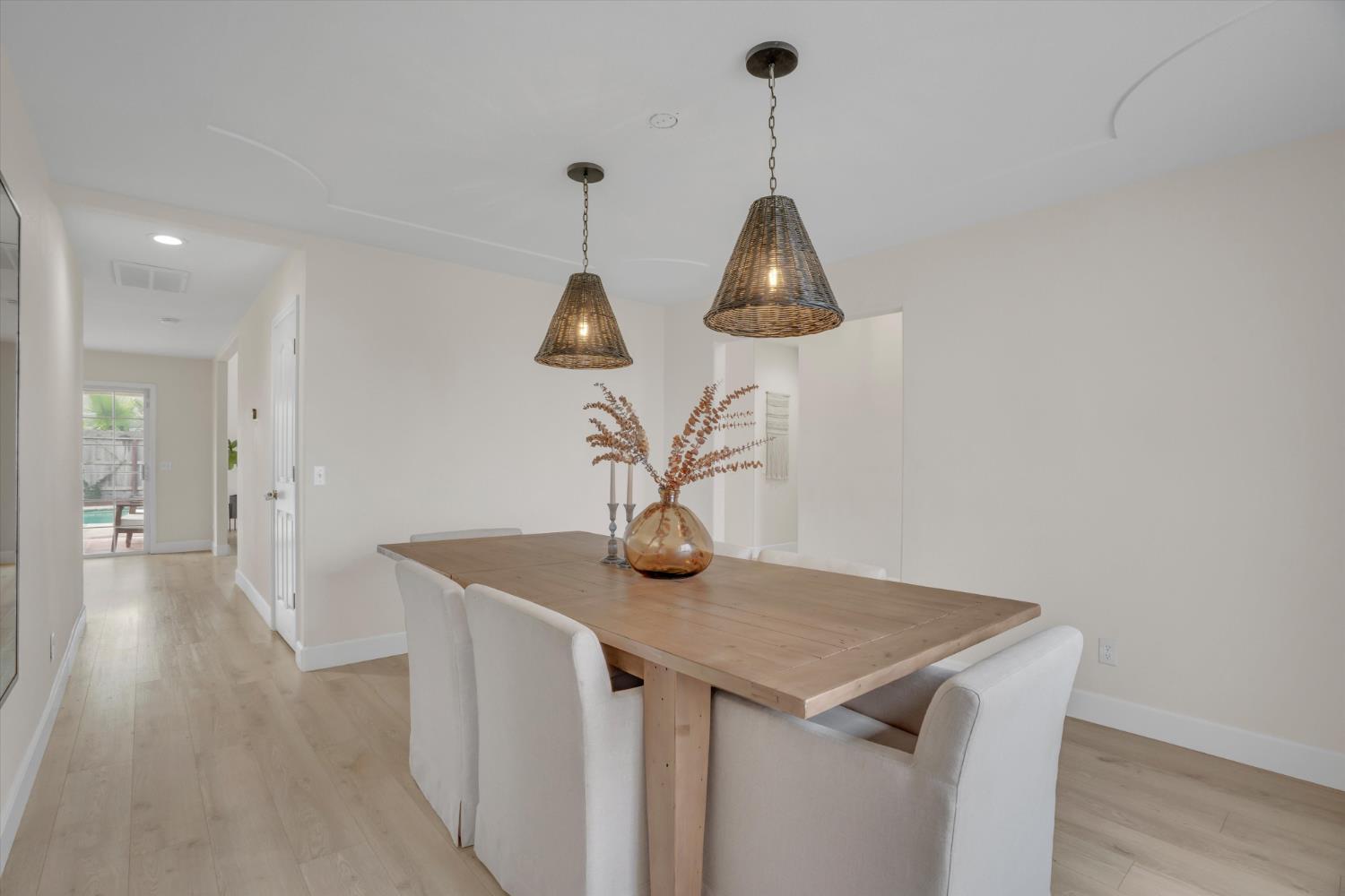 710 Vermeulen Dr, Ripon, CA 95366