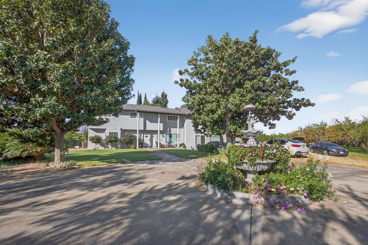 19195 Dahlin Rd, Escalon, CA 95320